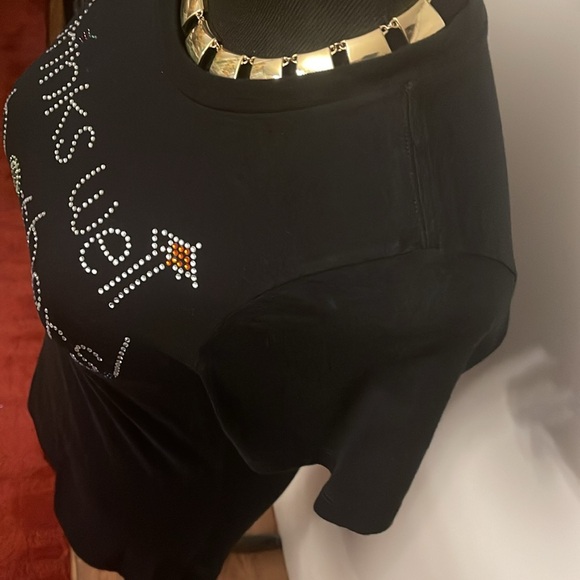 Top - Picture 4 of 6